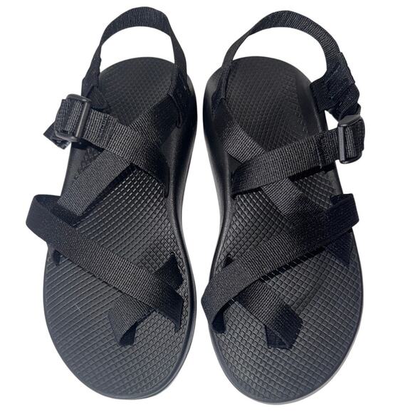 NWOT Chaco Z/Cloud 2 Mens 9 Solid Black Sport Sandals Womens 10 NWOT